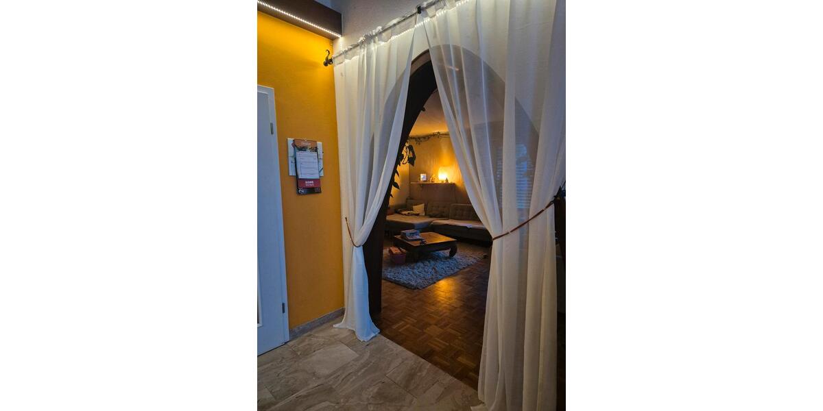 Mehrfamilienhaus, Wohnhaus Möhrendorf - 6.5 Zimmer, 201 m&sup2;, 2.700&euro; | Angebot:26200827