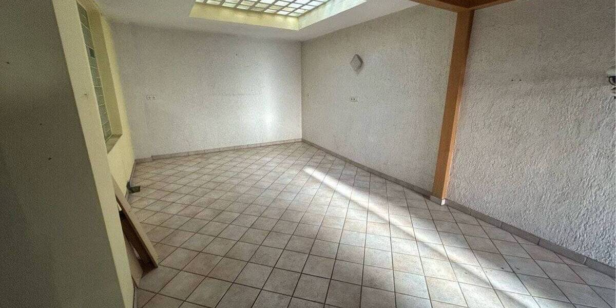 Mehrfamilienhaus, Wohnhaus Erlangen Innenstadt - 5 Zimmer, 93 m&sup2;, 598.000&euro; | Angebot:26920052