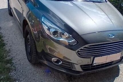 Ford S-Max 87.500 km 15.500 € Igensdorf 91338