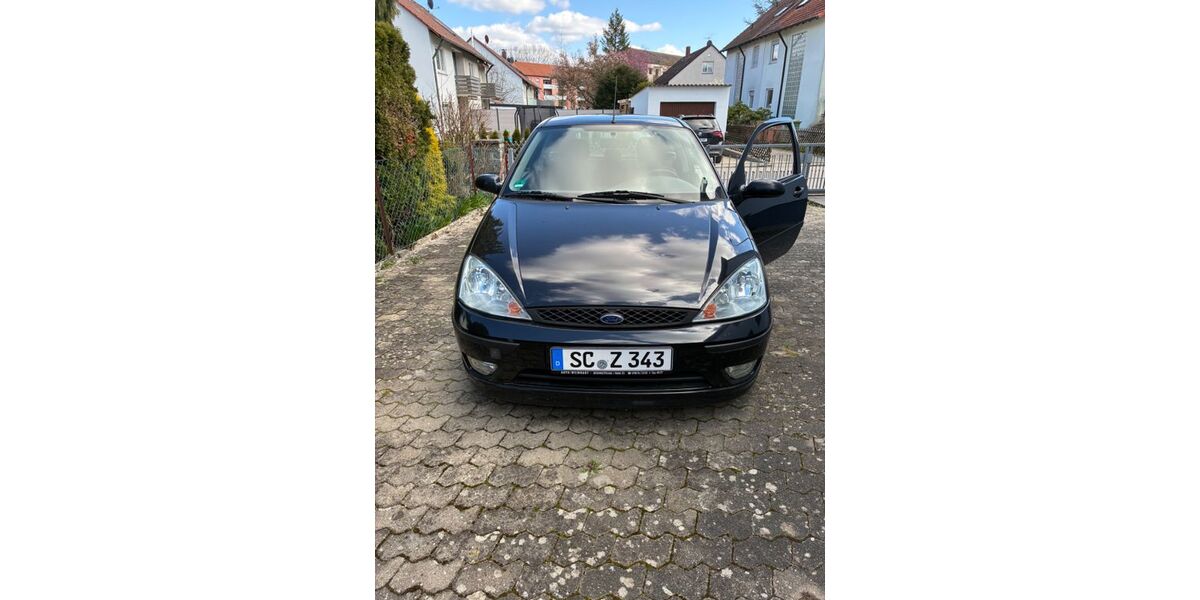 Ford Focus 145.400 km 1.200 &euro; Schwabach 91126