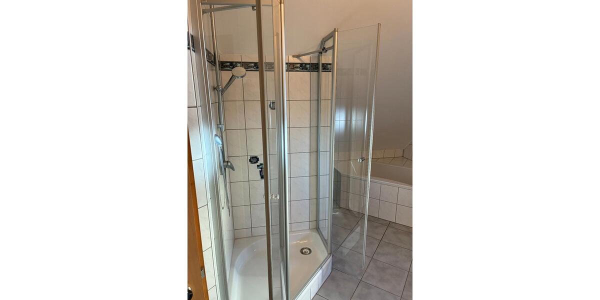Dachgeschoßwohnung Igensdorf - 2 Zimmer, 101 m&sup2;, 1.000&euro; | Angebot:26338949