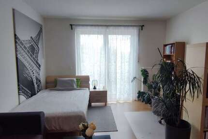 Wohnung zum Mieten in Erlangen 470 € 32 m² 1 zimmer