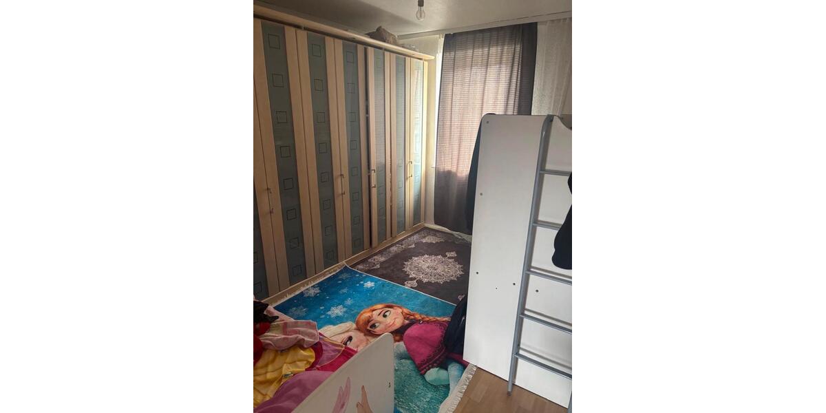 Etagenwohnung Nürnberg Eberhardshof - 3 Zimmer, 68 m&sup2;, 219.000&euro; | Angebot:27598345