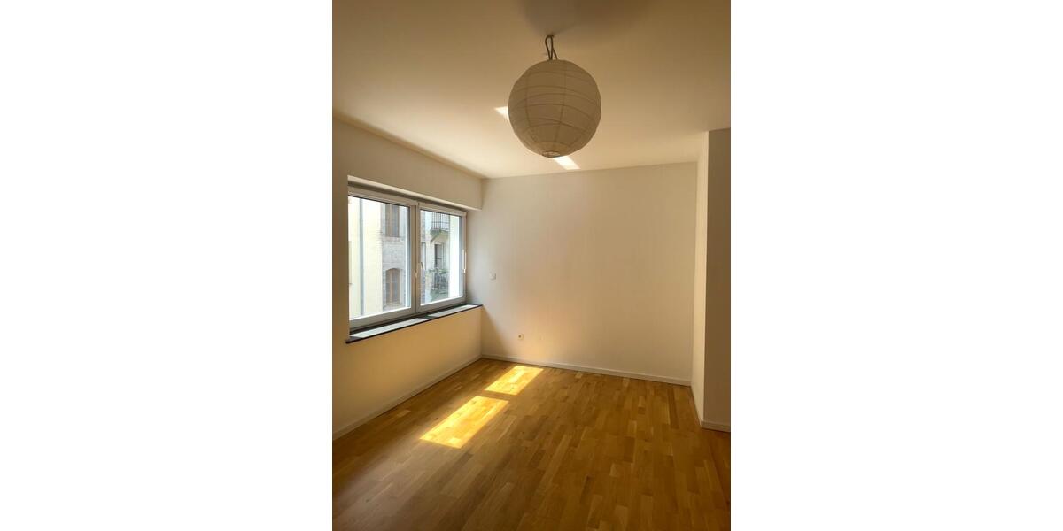 Etagenwohnung Nürnberg Rabus - 4 Zimmer, 100 m&sup2;, 400&euro; | Angebot:26286986