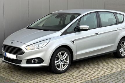 Ford S-Max 163.000 km 8.999 &euro; Aurachtal 91086