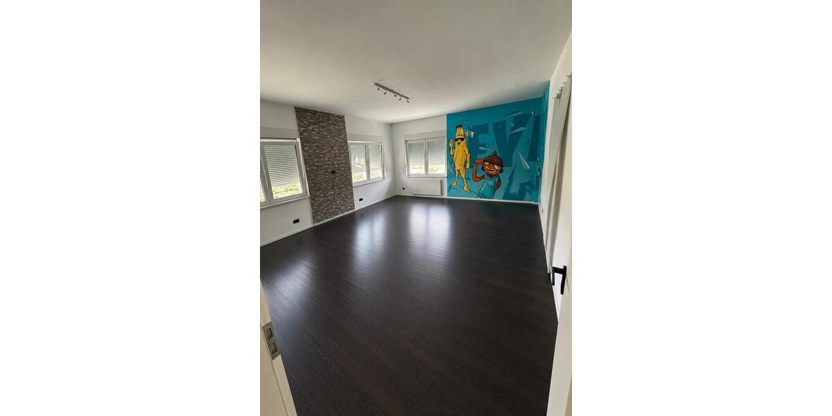 Einfamilienhaus Neunkirchen am Brand - 13 Zimmer, 320 m&sup2;, 3.200&euro; | Angebot:27613156