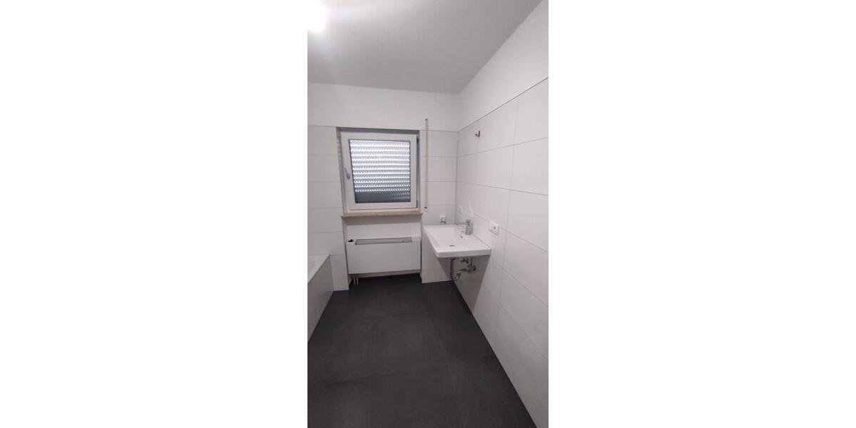 Etagenwohnung Offenhausen - 3 Zimmer, 95 m&sup2;, 850&euro; | Angebot:27602018
