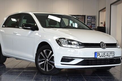 VW Golf 128.657 km 12.870 &euro; Nürnberg 90431