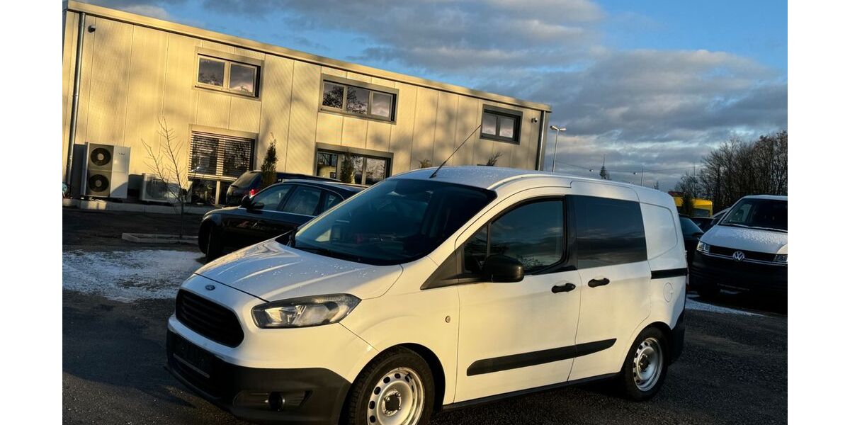 Ford Transit Courier 141.000 km 4.990 € Fürth, Bayern 90763