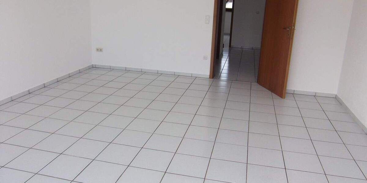 Dachgeschoss-Wohnung mit Ausblick 2 zimmer