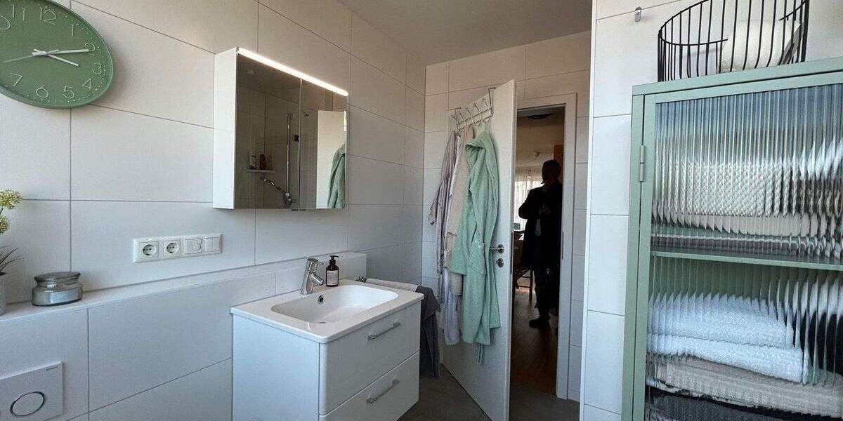 Etagenwohnung Erlangen Dechsendorf - 2 Zimmer, 64 m&sup2;, 359.000&euro; | Angebot:25671219