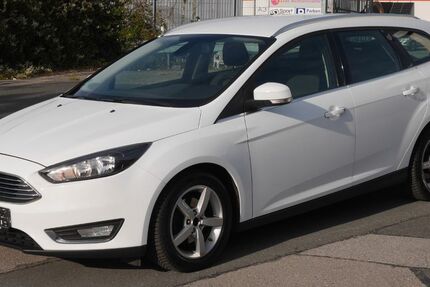Ford Focus 125.000 km 6.990 € Postbauer-Heng 92353