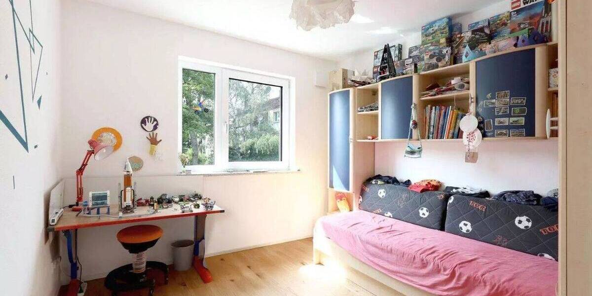 Reihenmittelhaus Erlangen Alterlangen - 5 Zimmer, 148 m&sup2;, 749.000&euro; | Angebot:26184413