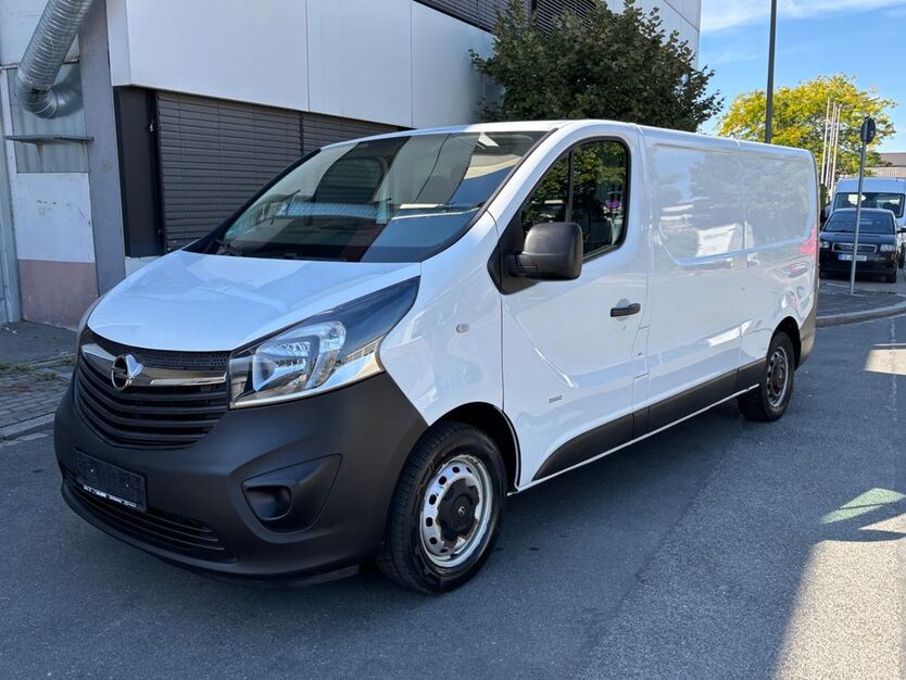 Opel Vivaro 145.000 km 8.200 € Nürnberg 90439