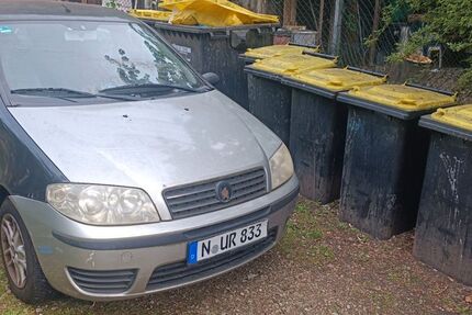 Fiat Punto 215.000 km 1.399 € Nürnberg 90478