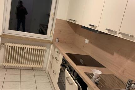 2 Zimmer Mietwohnung mit EBK + Keller + Tiefgaragenstellplatz 2 zimmer