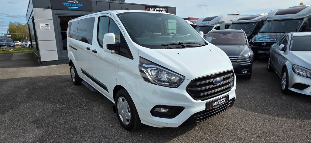 Ford Tourneo Custom 59.989 km 22.980 € Fürth 90763