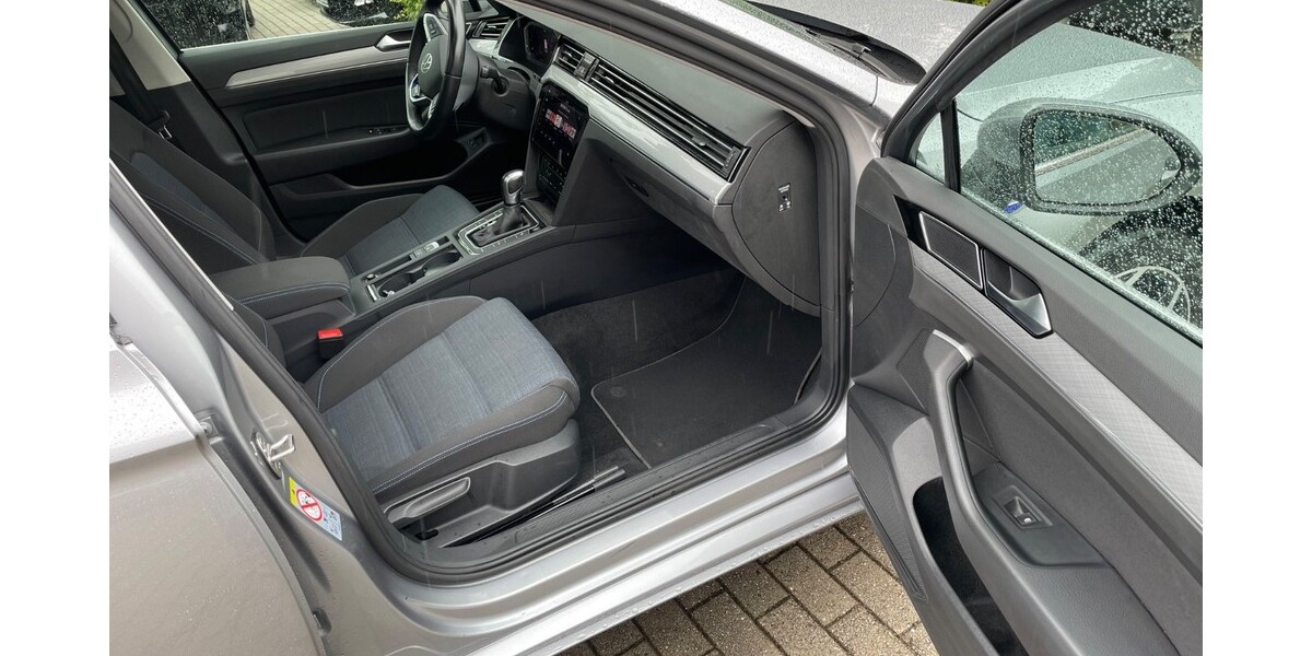 VW Passat Variant 89.500 km 22.500 &euro; Heroldsberg 90562