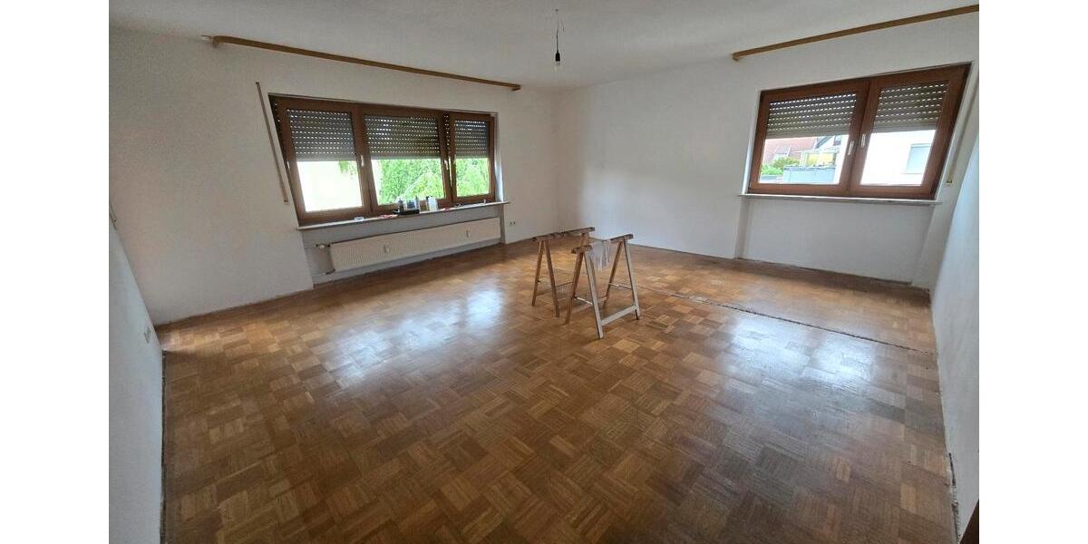 Etagenwohnung Nürnberg Eibach - 4 Zimmer, 113 m&sup2;, 1.250&euro; | Angebot:27594465