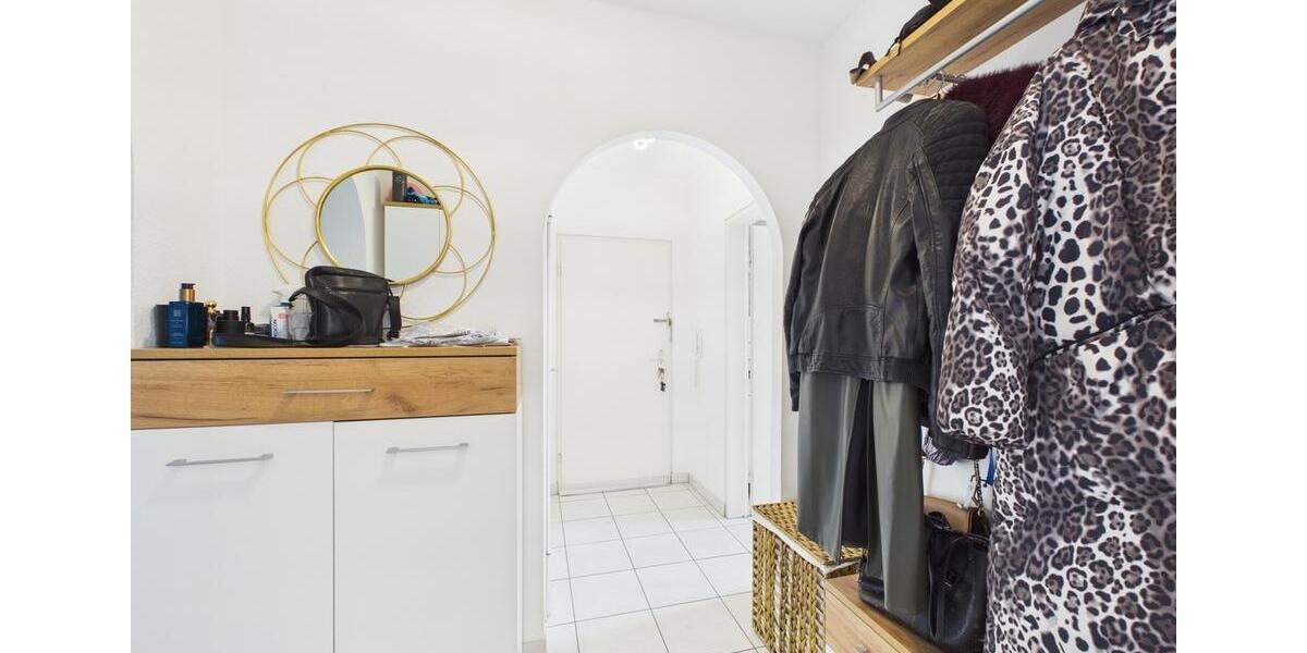 Etagenwohnung Oberasbach - 3 Zimmer, 83 m&sup2;, 850&euro; | Angebot:25649105