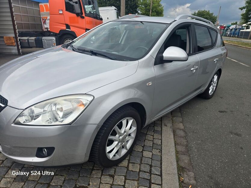 Kia ceed / Ceed 200.000 km 2.100 € Nürnberg 90431