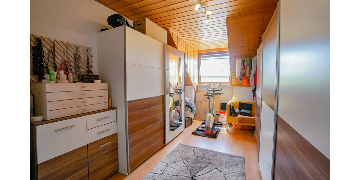 Doppelhaushälfte Allersberg Eismannsdorf - 5 Zimmer, 122 m&sup2;, 1.400&euro; | Angebot:26275736