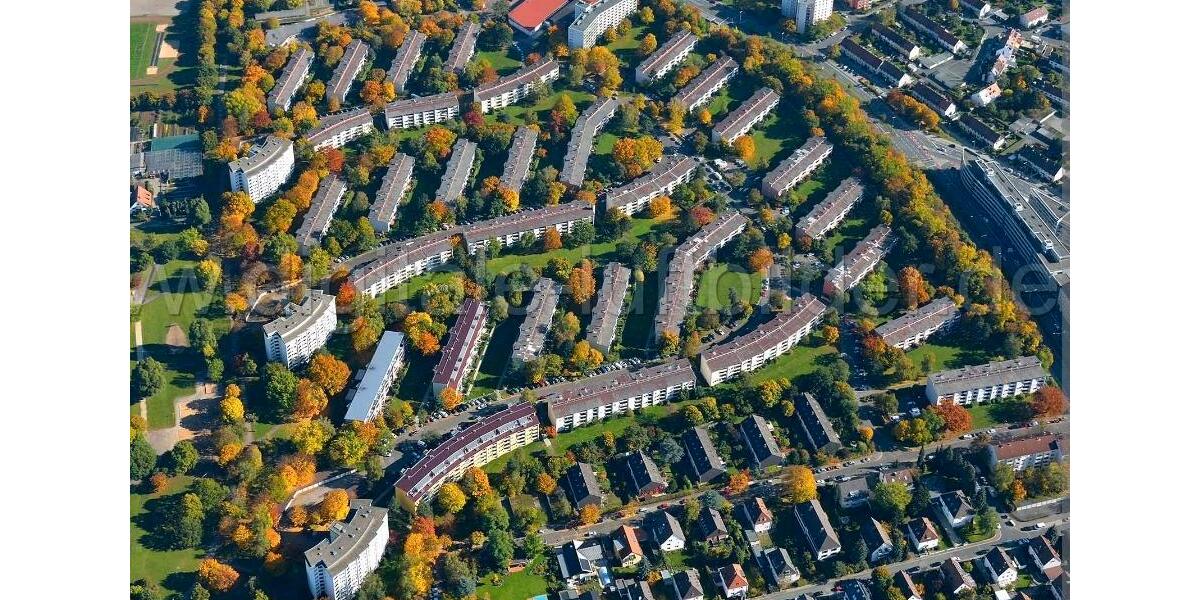 WG Zimmer in 3 Zimmer Wohnung in Zweier Frauen WG 1 zimmer