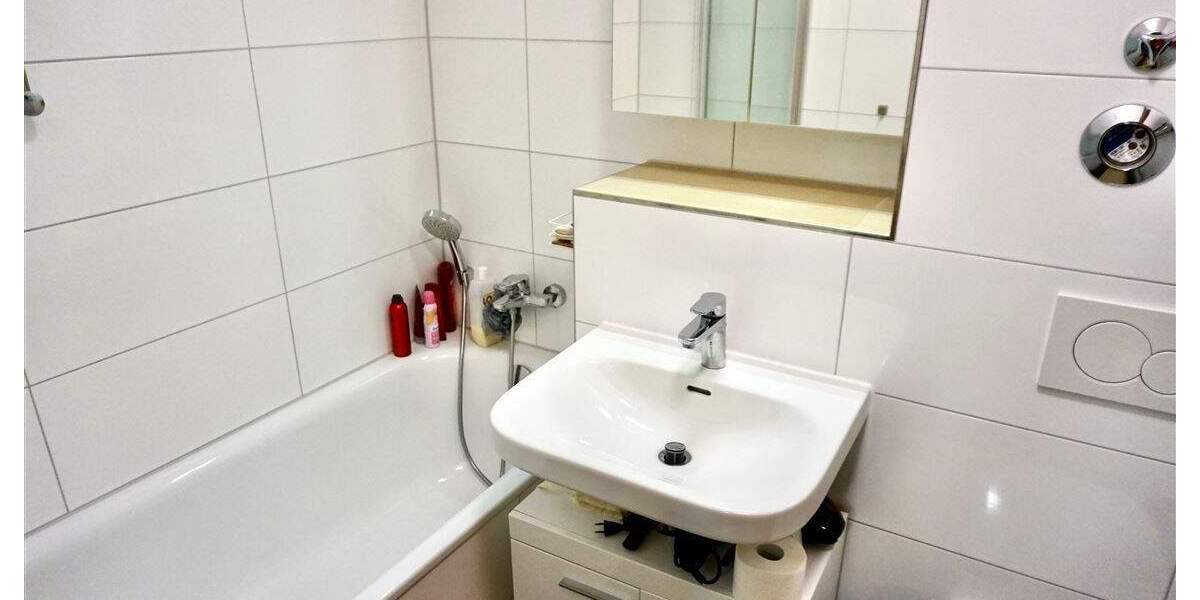 Etagenwohnung Fürth Innenstadt - 2 Zimmer, 62 m&sup2;, 240.000&euro; | Angebot:25695524