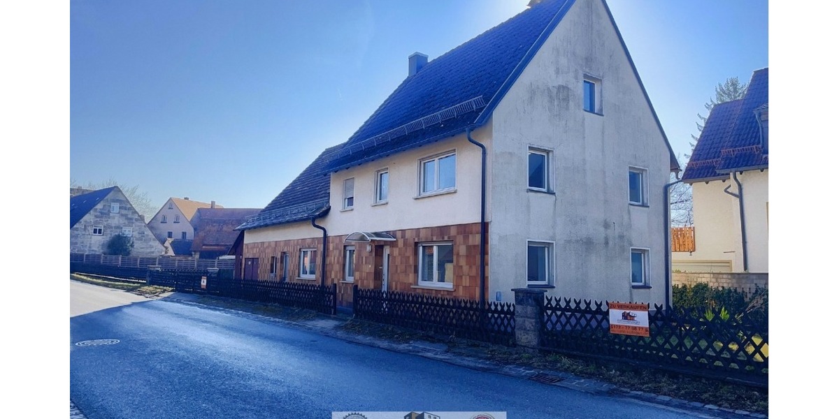 Großes Haus mit Scheune, Garage, Schuppen, Garten, sofort frei. Für Handwerker, Bastler, Sparfüchse - Bauernhaus, Landhaus Eckental Frohnhof | Angebot:25364269