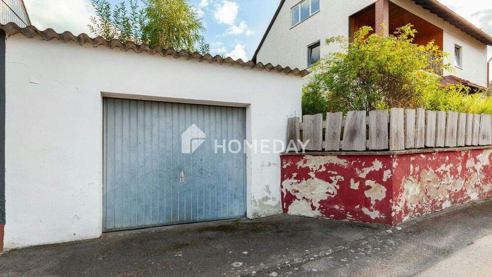 Mehrfamilienhaus, Wohnhaus Abenberg Wassermungenau - 9 Zimmer, 300 m&sup2;, 399.000&euro; | Angebot:25737451