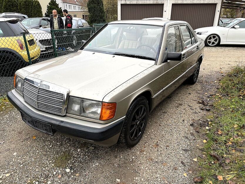 Mercedes-Benz 190 285.000 km 1.950 € Lauf 91207