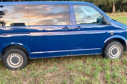 VW T5 Transporter 306.000 km 4.700 &euro; Nürnberg 90411