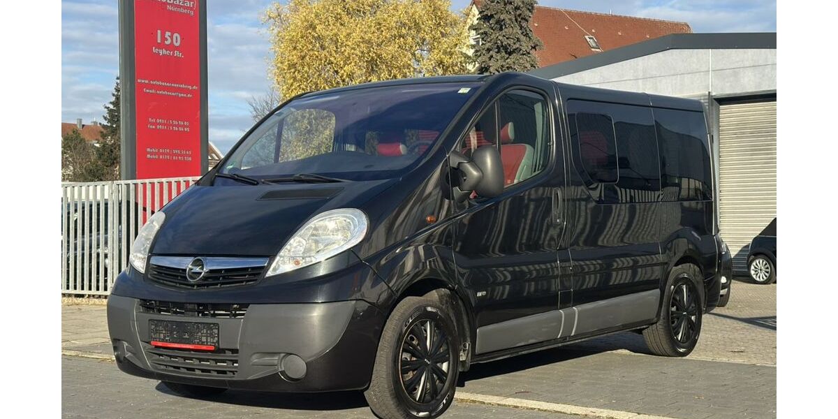 Opel Vivaro 135.000 km 12.990 € Nürnberg 90431