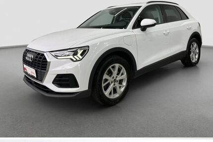 Audi Q3 97.232 km 28.980 &euro; Fürth 90763