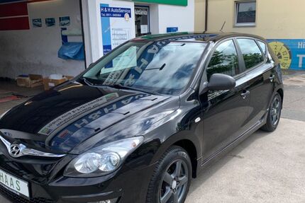 Hyundai i30 121.826 km 4.490 &euro; Nürnberg 90480