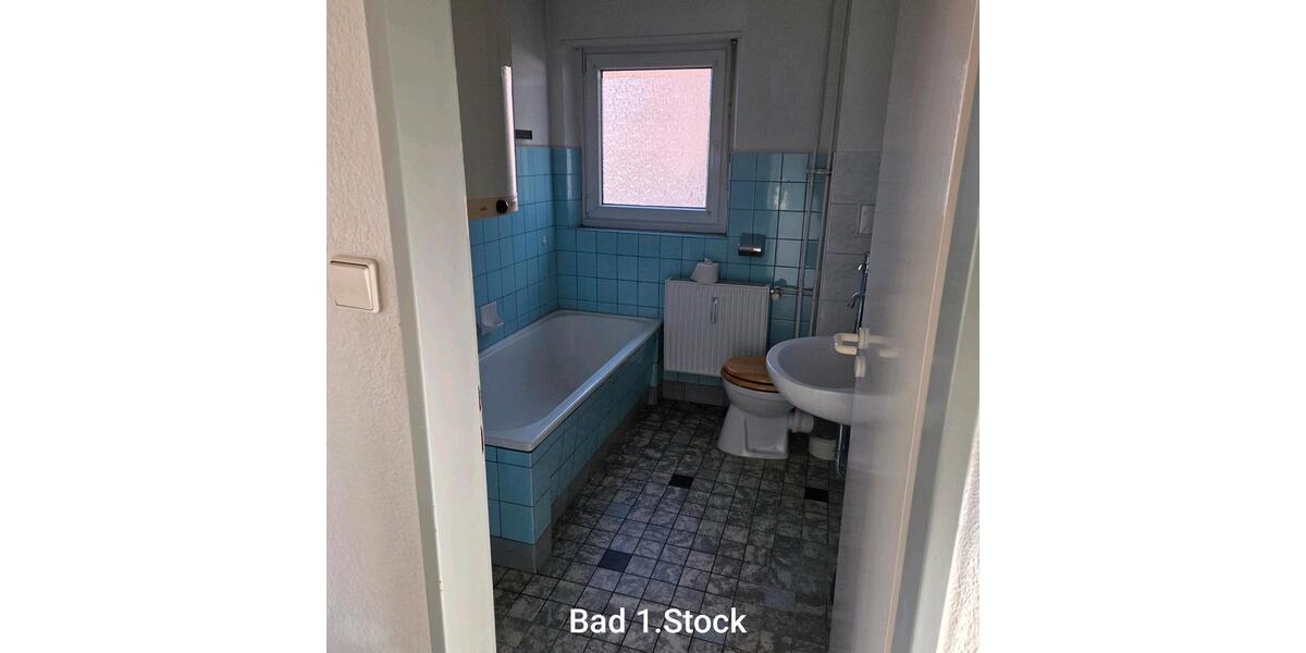 Hausverkauf von Privat mit großem Grundstück 6 zimmer