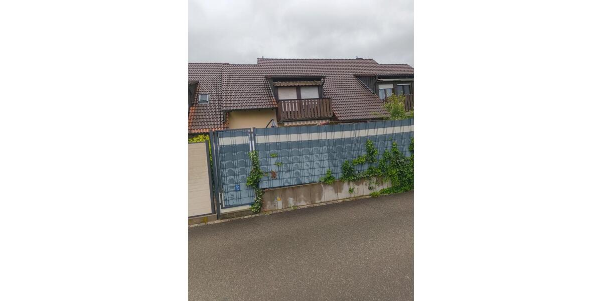 Reihenhaus Feucht - 5 Zimmer, 150 m&sup2;, 535.000&euro; | Angebot:26891665