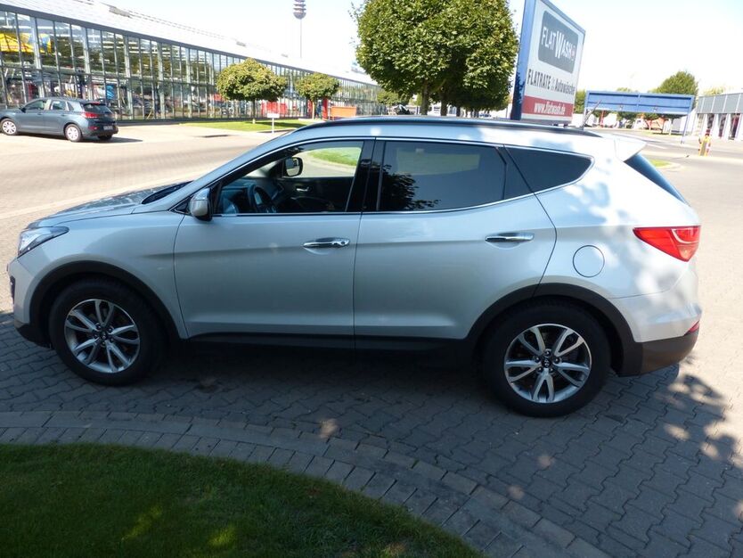 Hyundai SANTA FE 180.000 km 13.000 € Oberasbach 90522