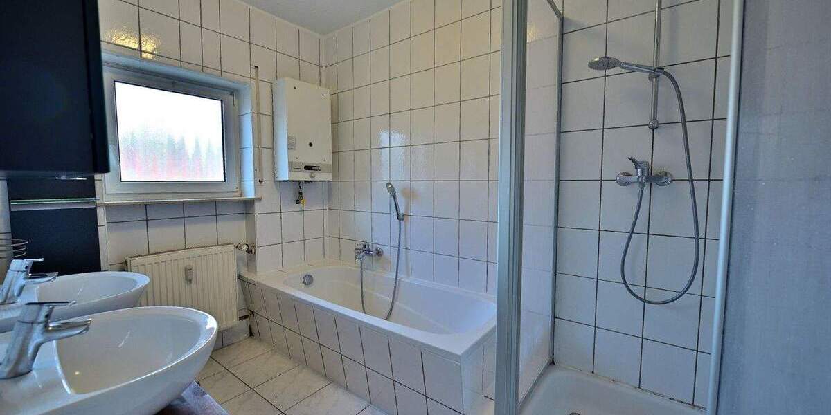 Etagenwohnung Schwabach Limbach - 4 Zimmer, 98 m&sup2;, 980&euro; | Angebot:25096329