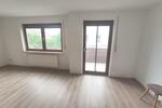 4 Zi. OG Wohnung mit Balkon, Gartenanteil und Garage
