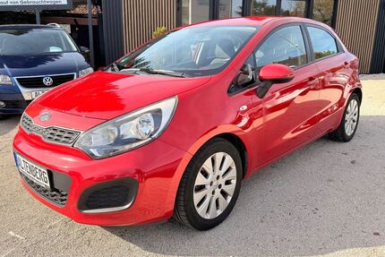 Kia Rio 192.000 km 3.900 € Oberasbach 90522
