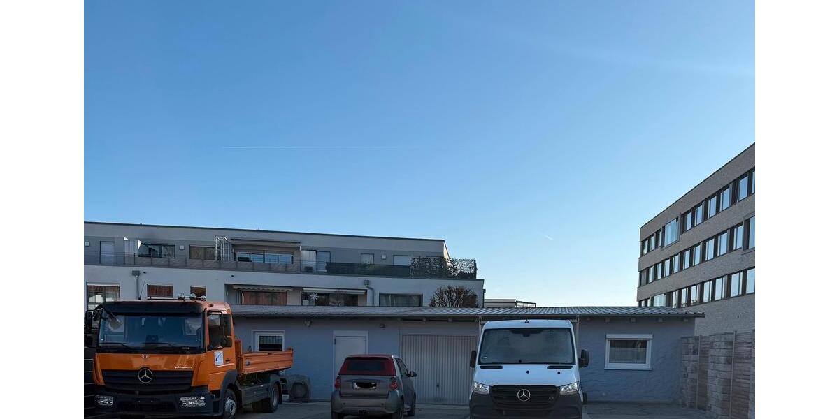 Büro mit Lagerräume in 91056 Erlangen zimmer