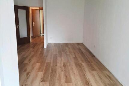 1Zi Wohnung, Keller, TGStellpl. 1 zimmer