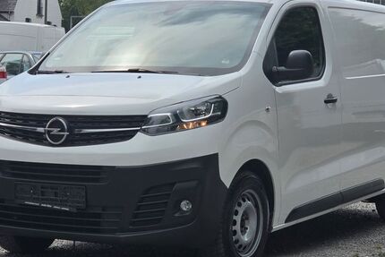 Opel Vivaro 134.000 km 12.990 &euro; Oberasbach 90522