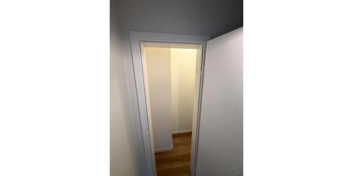 Etagenwohnung Nürnberg Gibitzenhof - 1 Zimmer, 35 m&sup2;, 165.000&euro; | Angebot:27224181