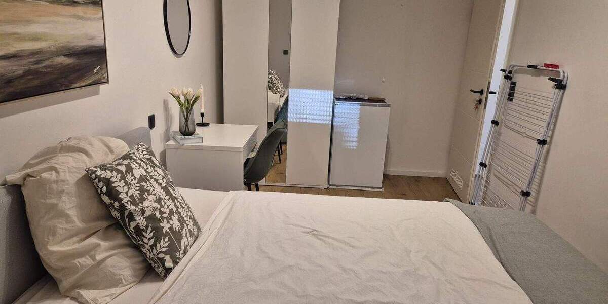 Zimmer Nürnberg Steinbühl - 1 Zimmer, 14 m&sup2;, 480&euro; | Angebot:26257624