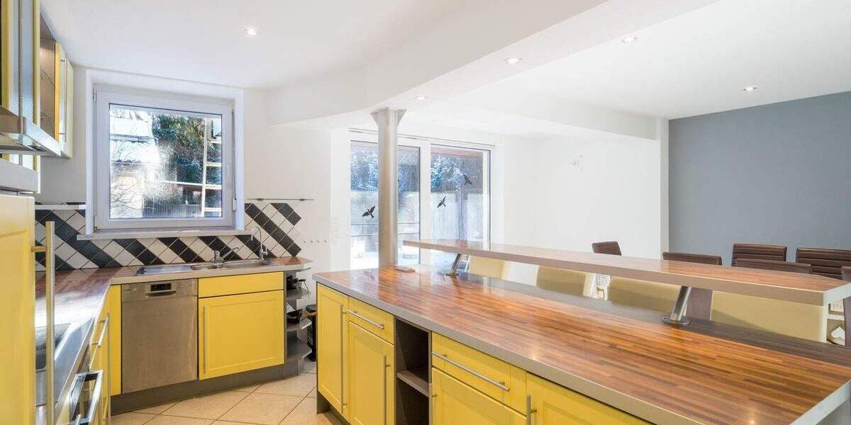 Mehrfamilienhaus, Wohnhaus Stein Deutenbach - 8 Zimmer, 219 m&sup2;, 850.000&euro; | Angebot:25666707