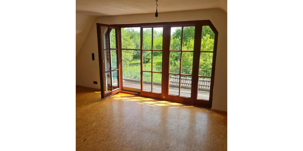 Doppelhaushälfte Eckental - 5 Zimmer, 84 m&sup2;, 200.000&euro; | Angebot:26890214