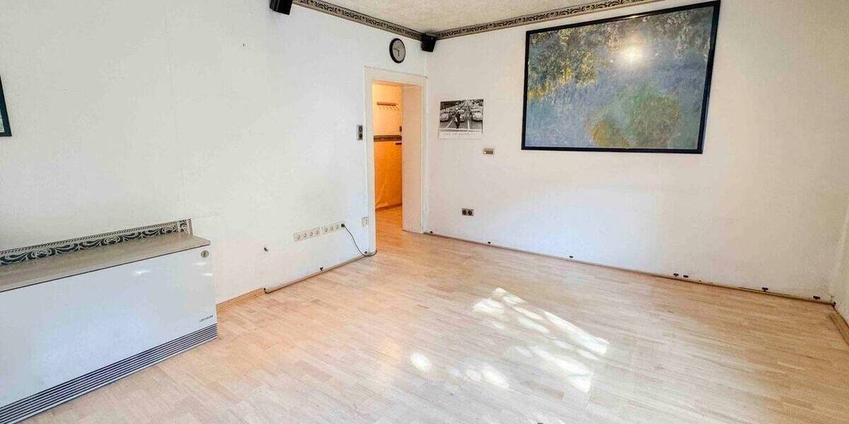 Dreifamilienhaus in Nürnberg - Gestaltungspotenzial inklusive! Toplage in Nürnberg Zerzabelshof! 6 zimmer