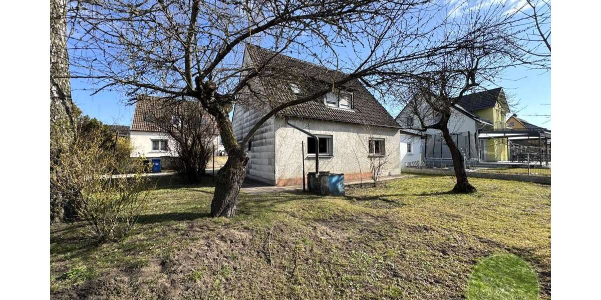 Haus zum Kaufen in Nürnberg 319.650 € 80 m² 3 zimmer